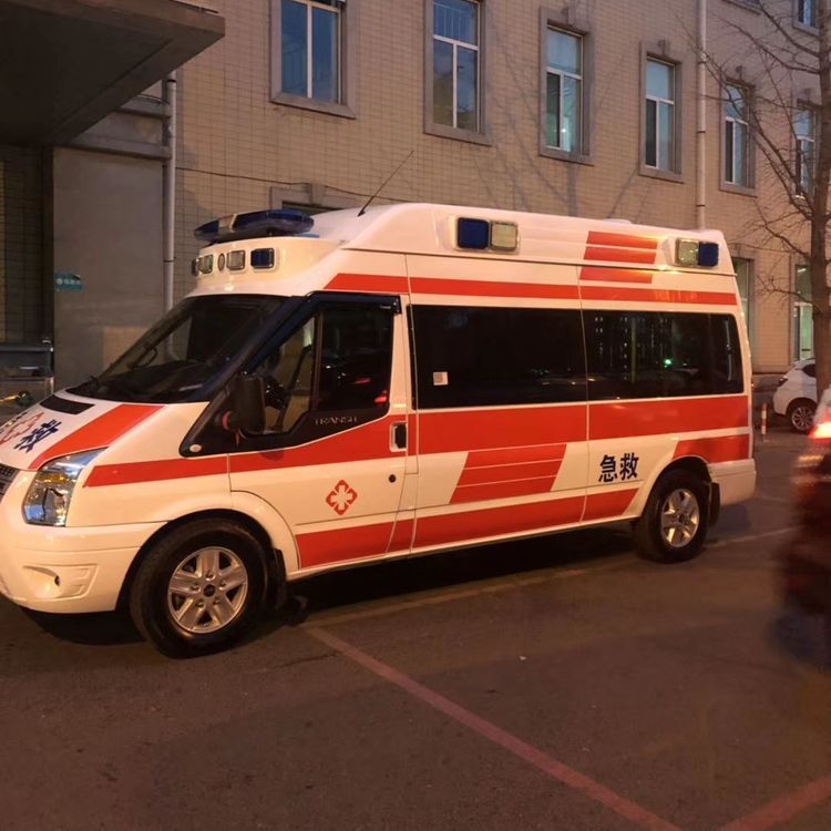 方城夜间租赁救护车护送病人转院：安全转运的 8 大核心注意事项
